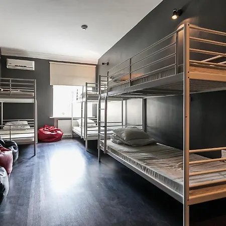 Hostel United Backpackers *
